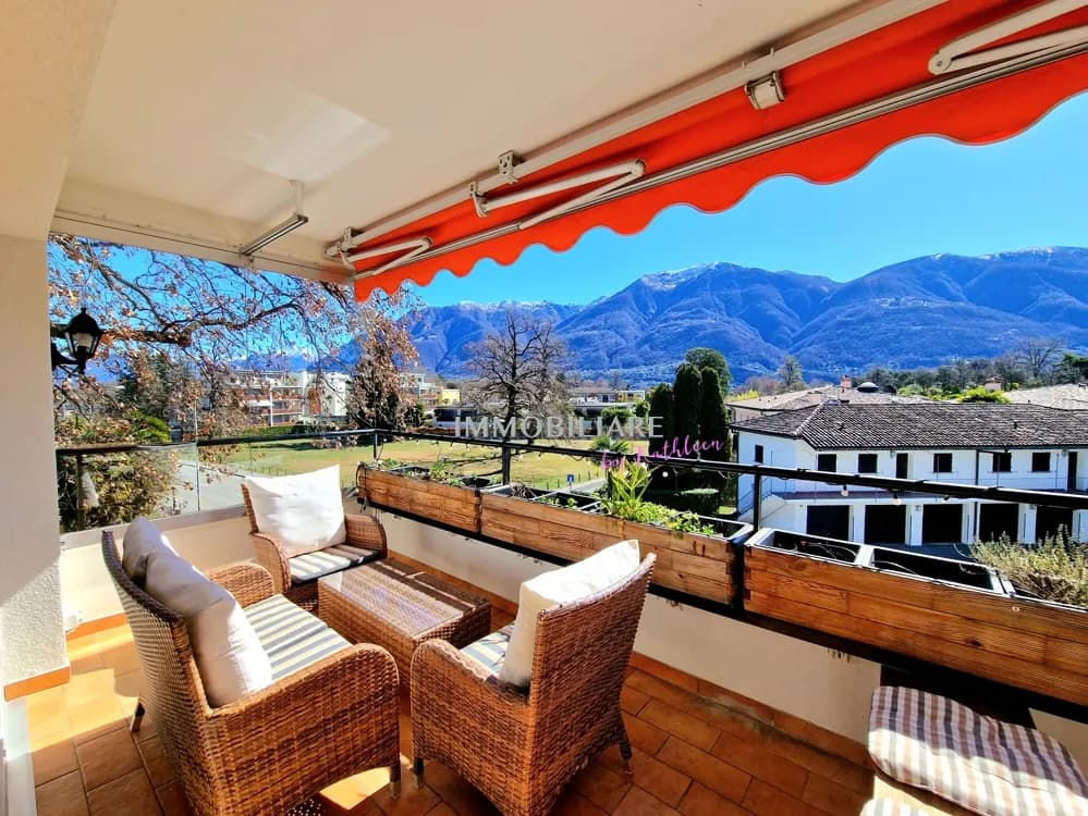 Ferienwohnung Attica mit Weitblick, ganzjährig sonnig, nah zur Maggia