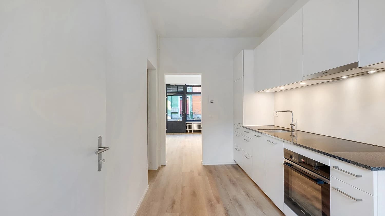 Erstvermietung - Parterre Studio mit privatem Garten