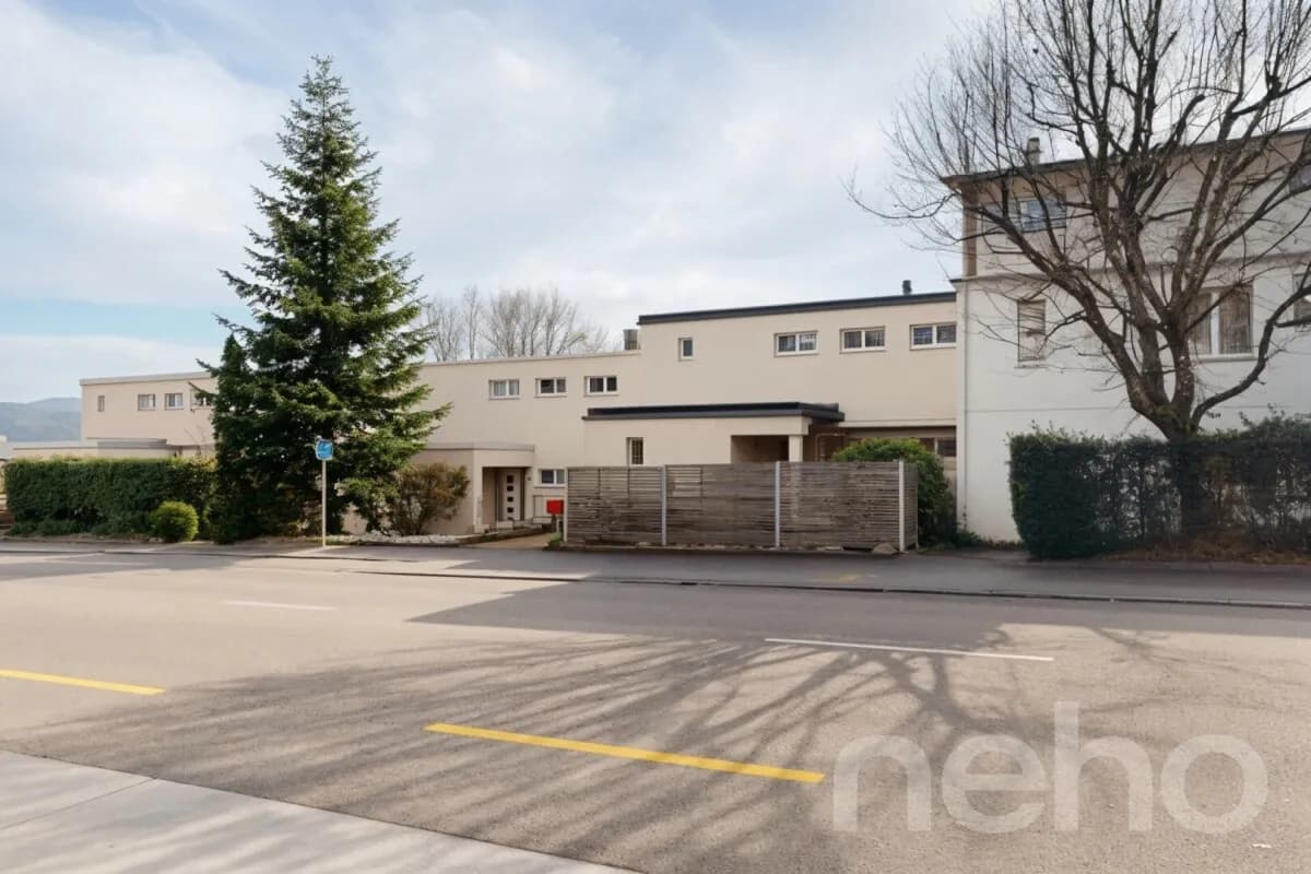 Charmantes Reihenhaus mit Garten in familienfreundlicher Lage