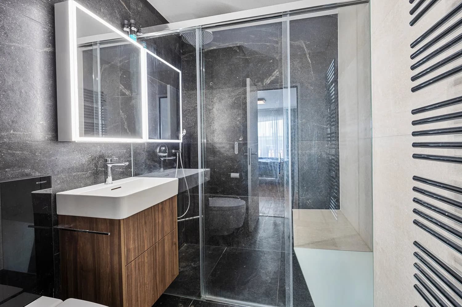 Zentrale Lage mit Weitsicht und hochwertiger Ausstattung