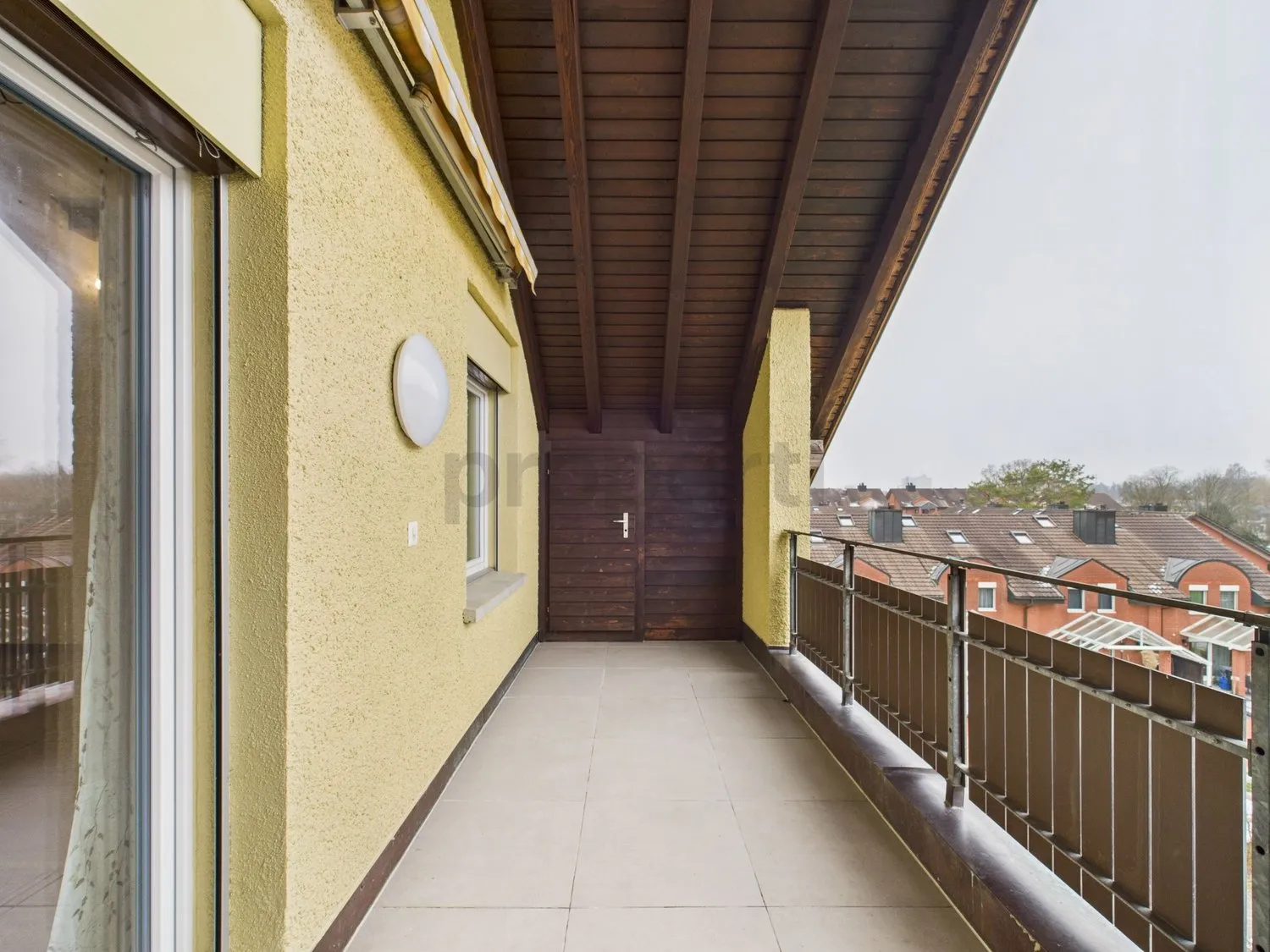 Modernes 3.5-Zimmer Dachgeschoss mit Balkon in Märstetten