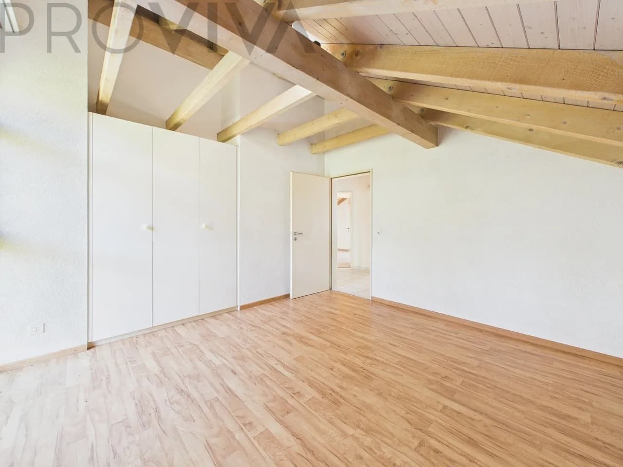 Charmantes Haus mit grossem Garten und Weitsicht ins Grüne