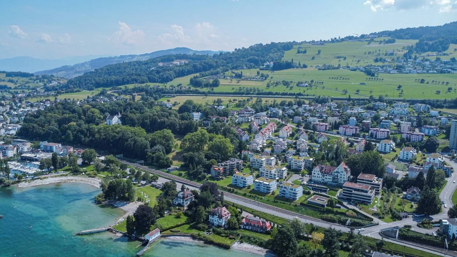 ATTIKATRAUM – SEESICHT ZUM VERLIEBEN