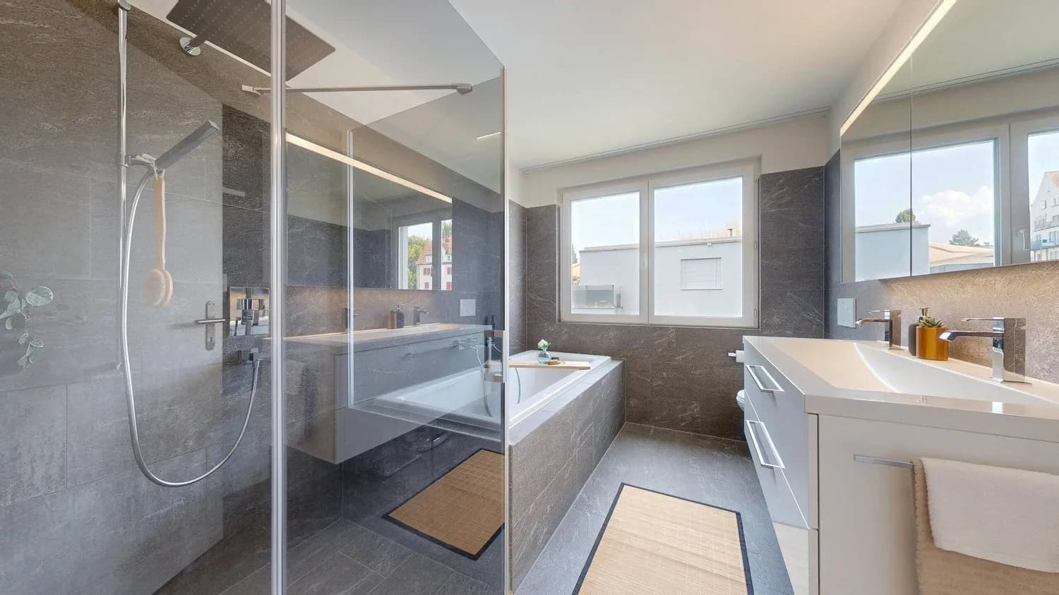 ATTIKATRAUM – SEESICHT ZUM VERLIEBEN