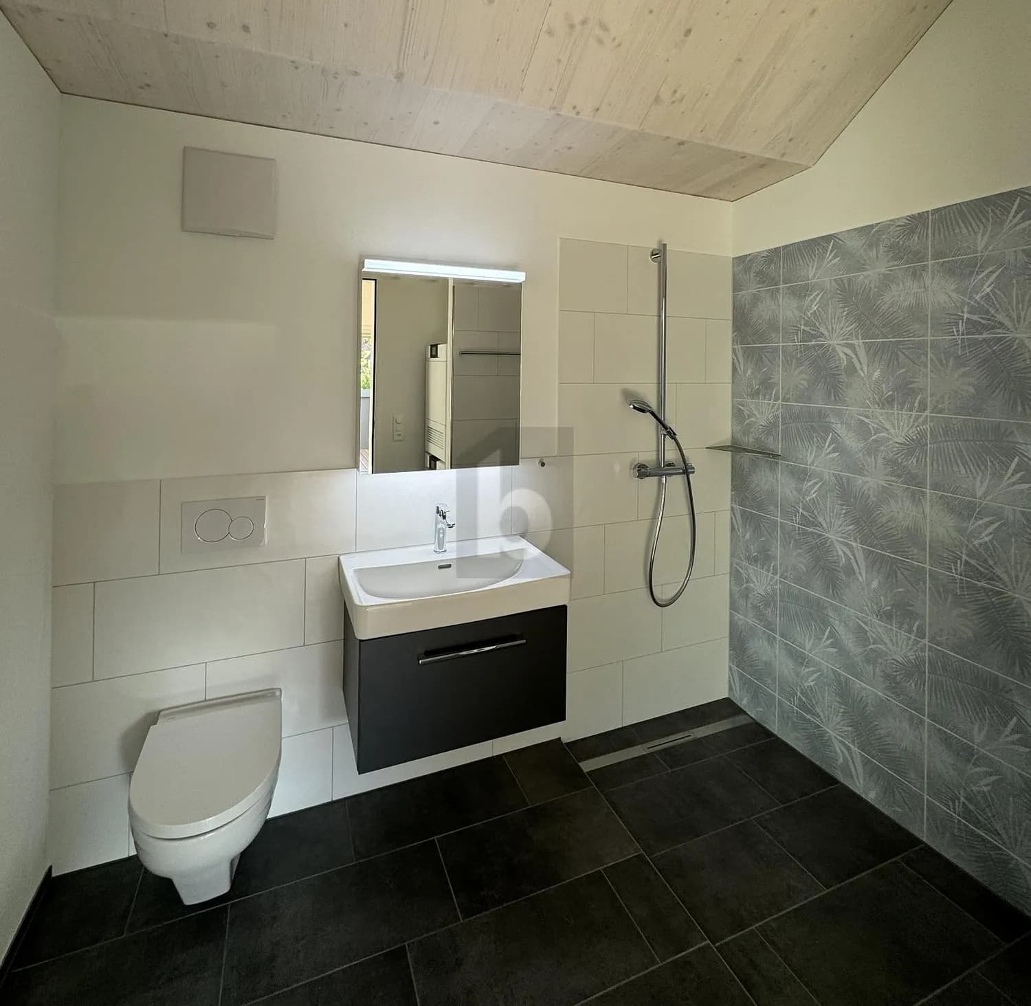 WEITSICHT MIT MODERNEM EIGENTUMSSTANDARD!