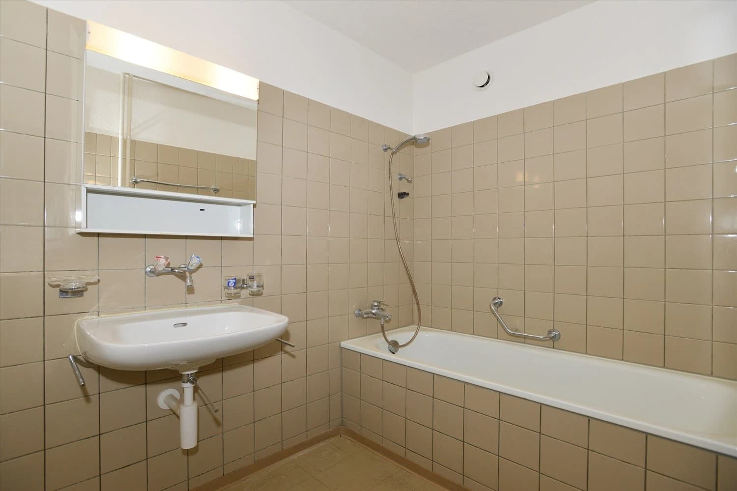 Befristete Wohnung an zentraler Lage in Zürich sucht Sie!