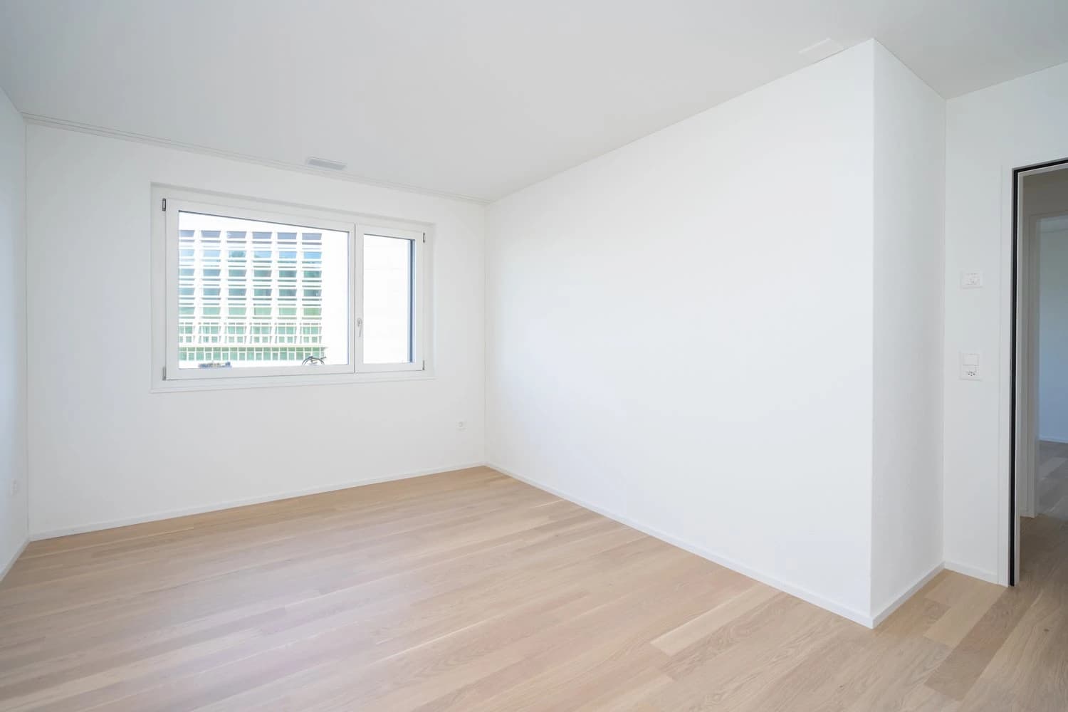 Sommergefühle in Ihrer neuen Wohnung - inmitten von Grün.