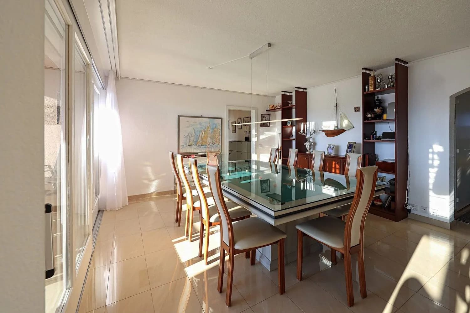 Eleganz, Ruhe und prächtige Bergsicht