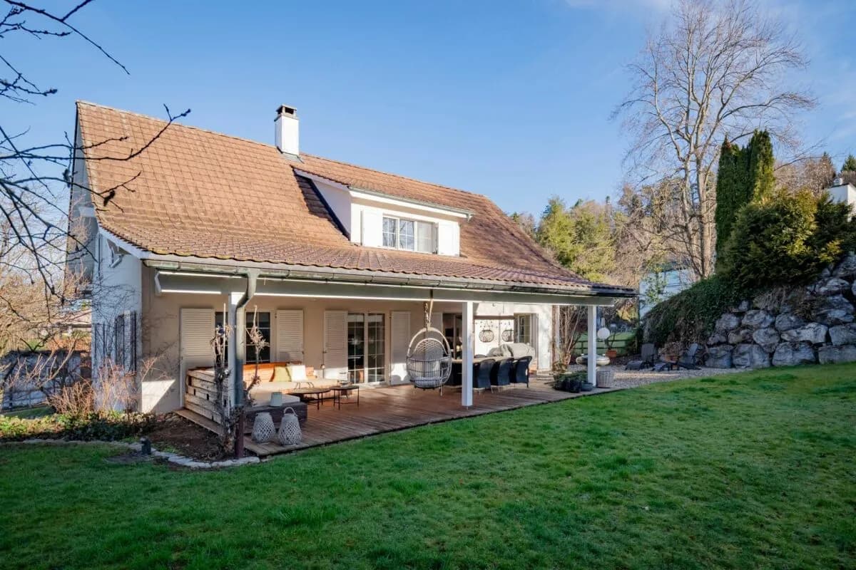 Freistehender Familientraum