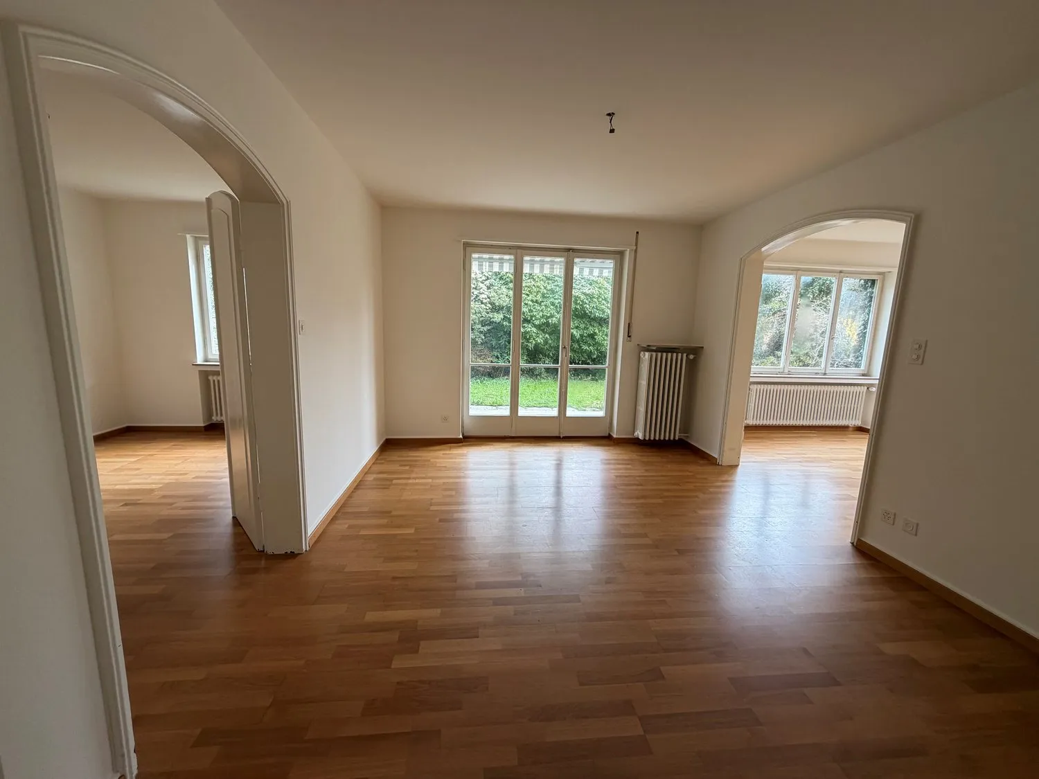 Gartenwohnung mit schönem Sitzplatz 1 Jahr befristet