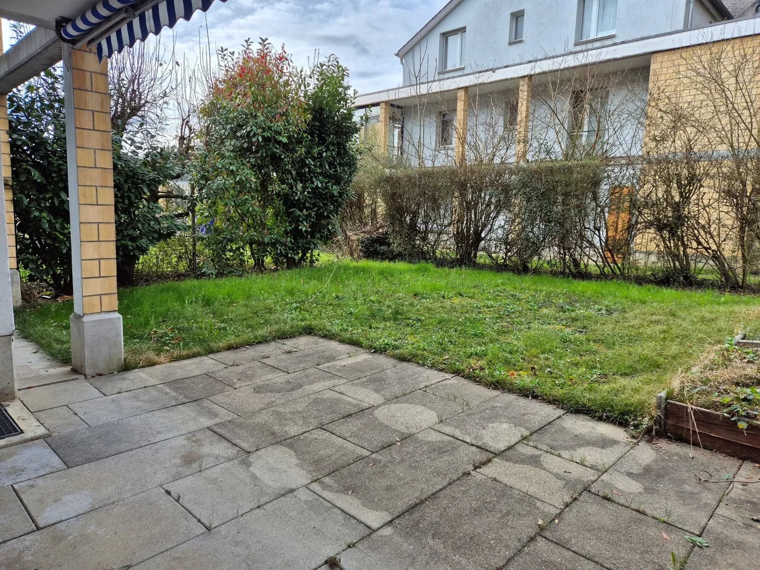 Der Frühling steht vor der Tür. Gartensitzplatz gefällig?