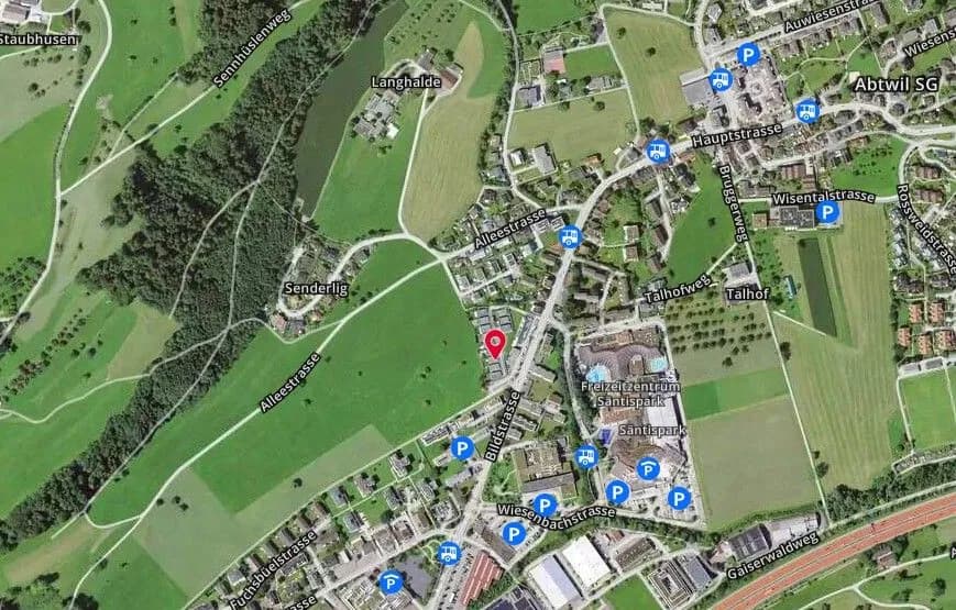 *6,5-Zimmer-Einfamilienhaus mit Anteil an Tiefgarage*