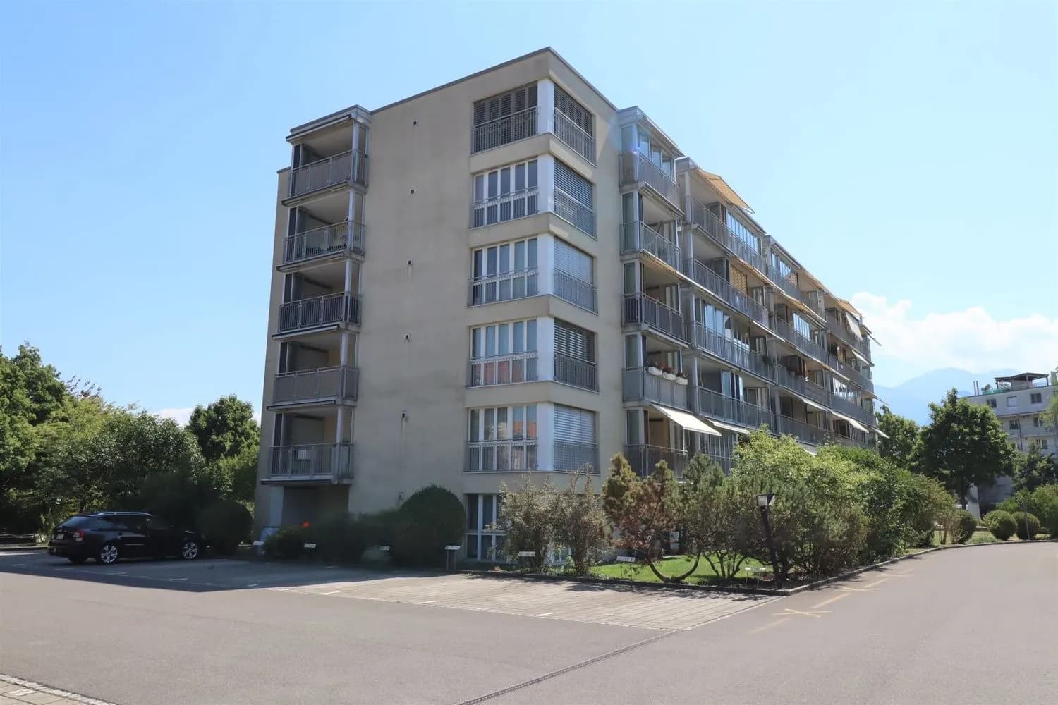 Helle 3.5-Zimmerwohnung im beliebten Bostudenquartier