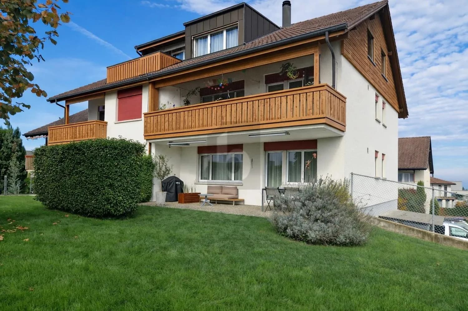 PREISHIT - HOCHWERTIGER AUSBAU MIT GARTEN!