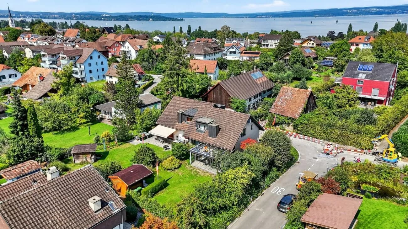 Sonniges und ruhiges Familienidyll mit Garten nahe Kreuzlingen