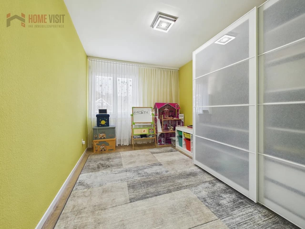 4.5-Zimmer-Wohnung mit Balkon und Hobbyraum in ruhiger Lage