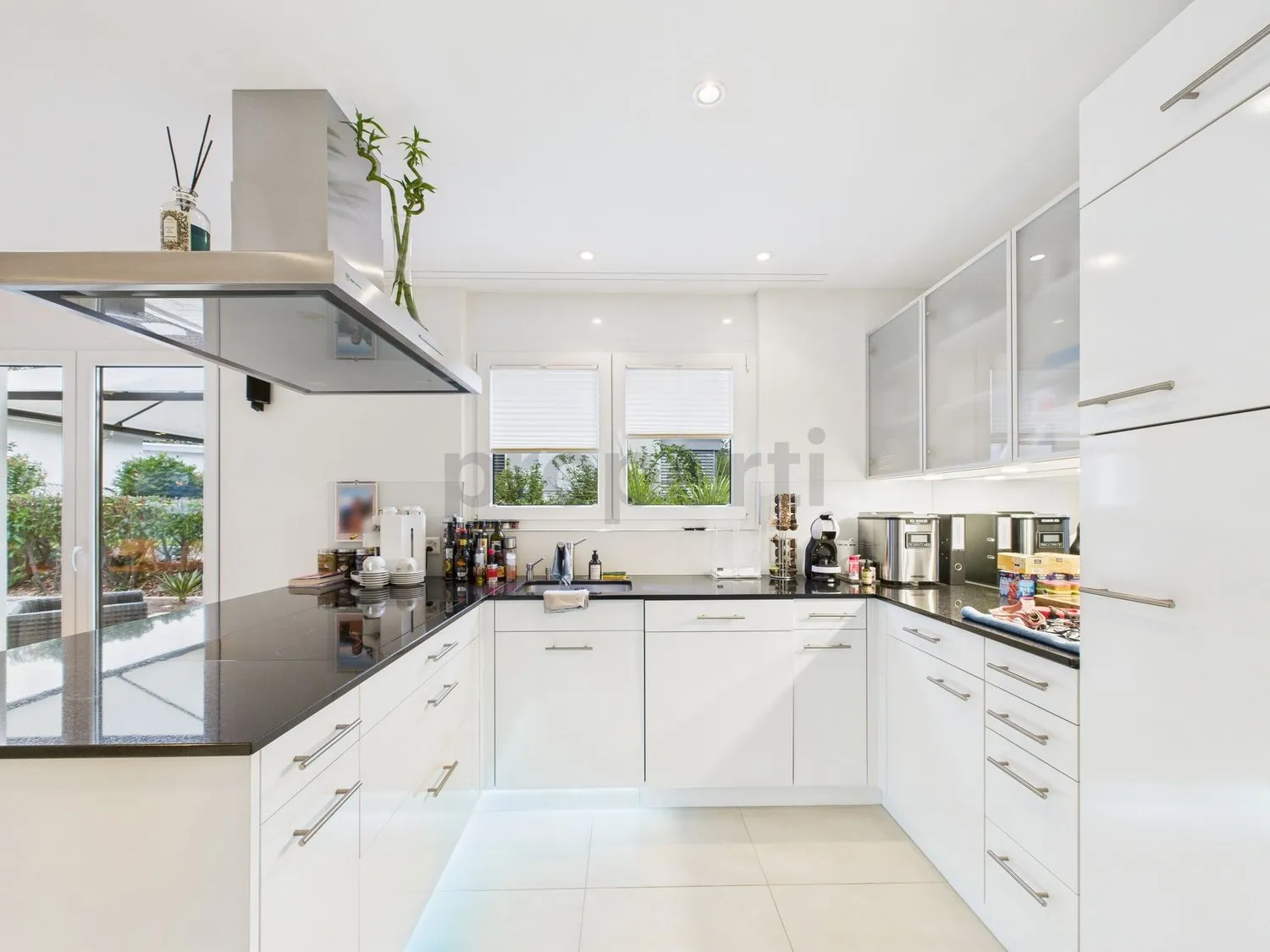 Exklusives Einfamilienhaus in Dürnten -  mit Sauna und Jacuzzi