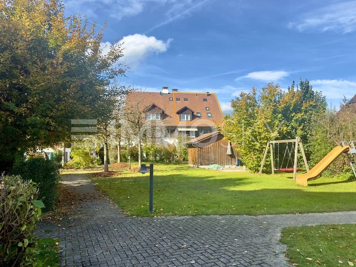 *RESERVIERT* - Grosszügig Wohnen auf zwei Etagen mit Blick ins Grüne