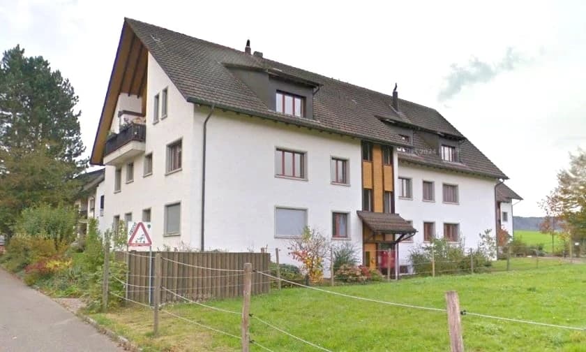 Grosszügige und ruhig gelegene 5.5-Zimmer-Maisonettewohnung zu vermieten