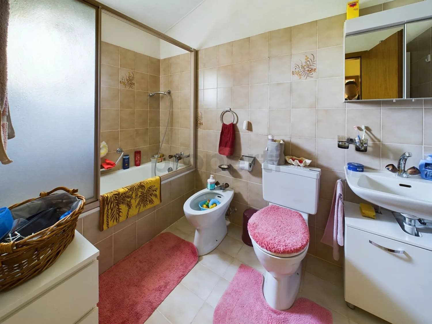 Einladendes 4.5-Zimmer-Reihenhaus in Caslano / Invitante casa a schiera di 4,5 locali a Caslano
