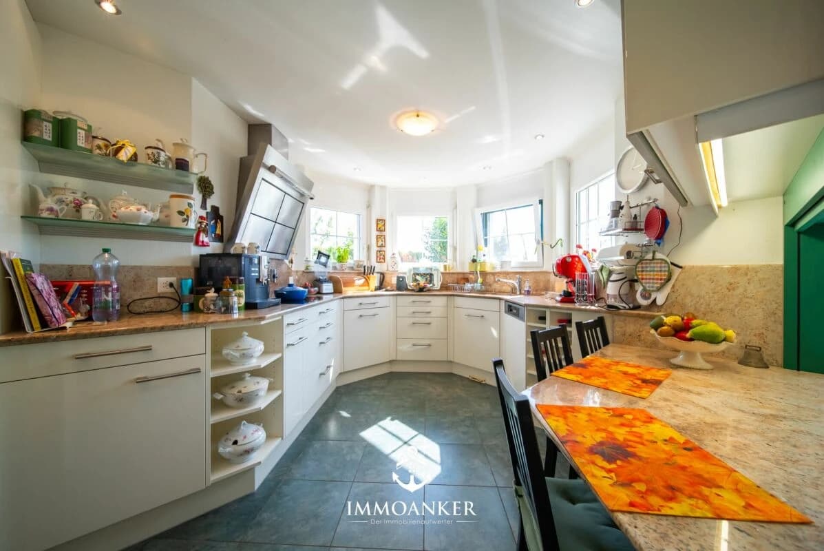 Wohnen mit Weitblick - umgeben von Ruhe und Grün. - 6.5 Zimmer EFH in Sulz