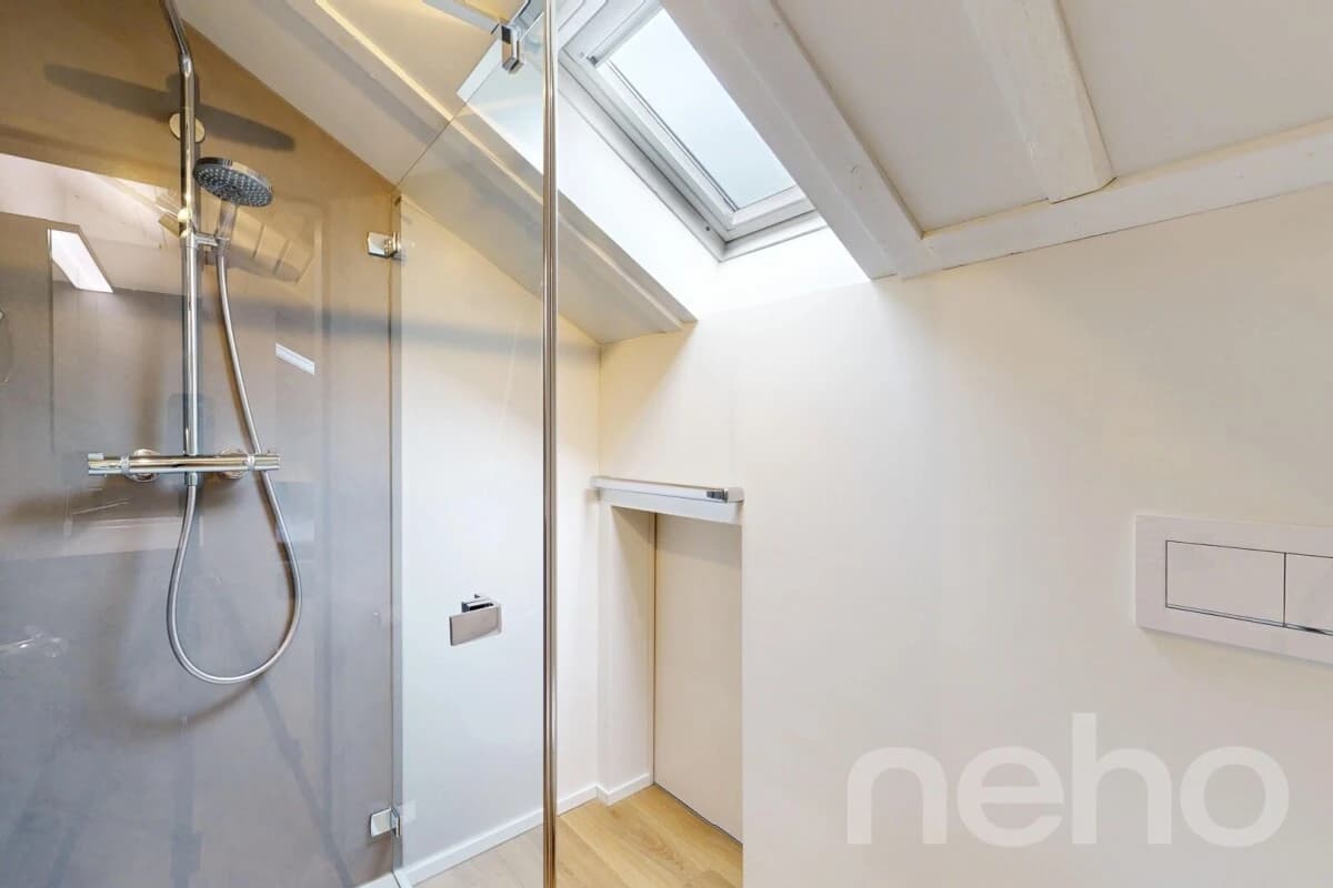 Erstklassiges 5.5-Zimmer Einfamilienhaus mit attraktiver Fernsicht