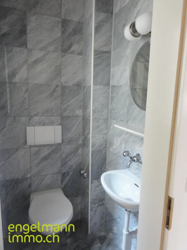 Schöne 2.5-Zimmer-Duplexwohnung/ Bel appartement en duplex de 2.5 pièces