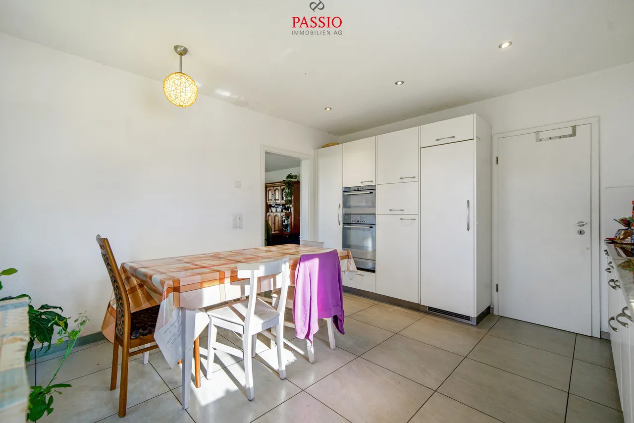 Grosszügiges 7.5-Zimmer-Einfamilienhaus mit Garten und viel Platz