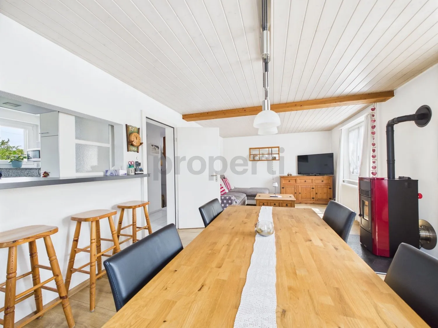 Charmantes 4.5-Zimmer Einfamilienhaus mit grossem Garten in Lyss