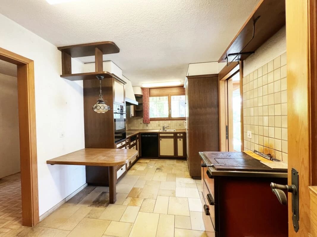 Freistehendes Einfamilienhaus mit Einliegerwohnung