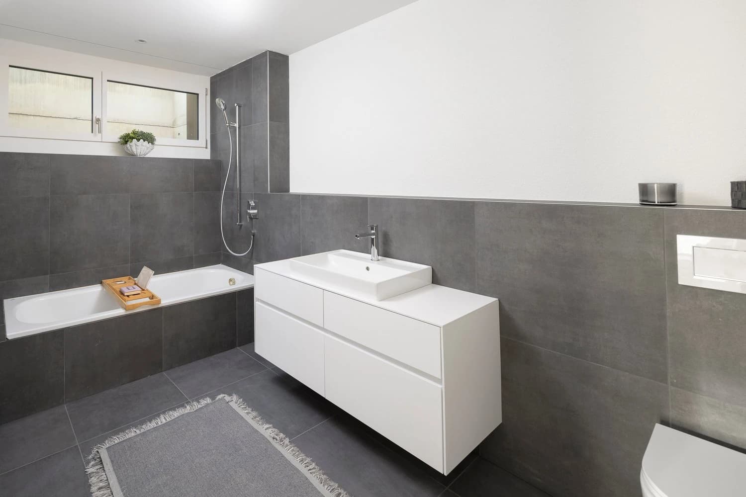 Letzte Neubauwohnungen: Zentral mit grosser Gartenterrasse