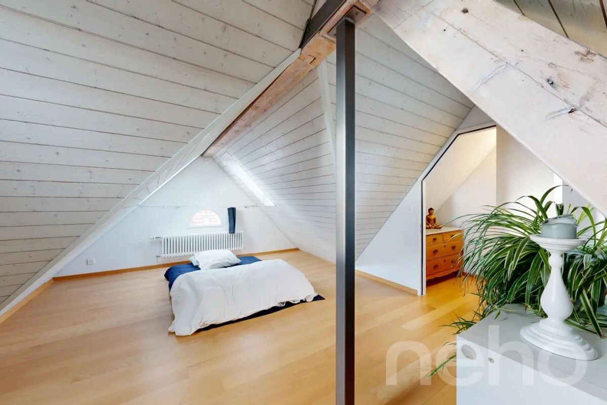 Rarität im Hardhof: Gepflegtes Stadthaus mit Ausbaupotenzial