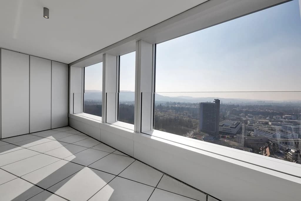 Top.Modern.Einzigartig = Bäretower