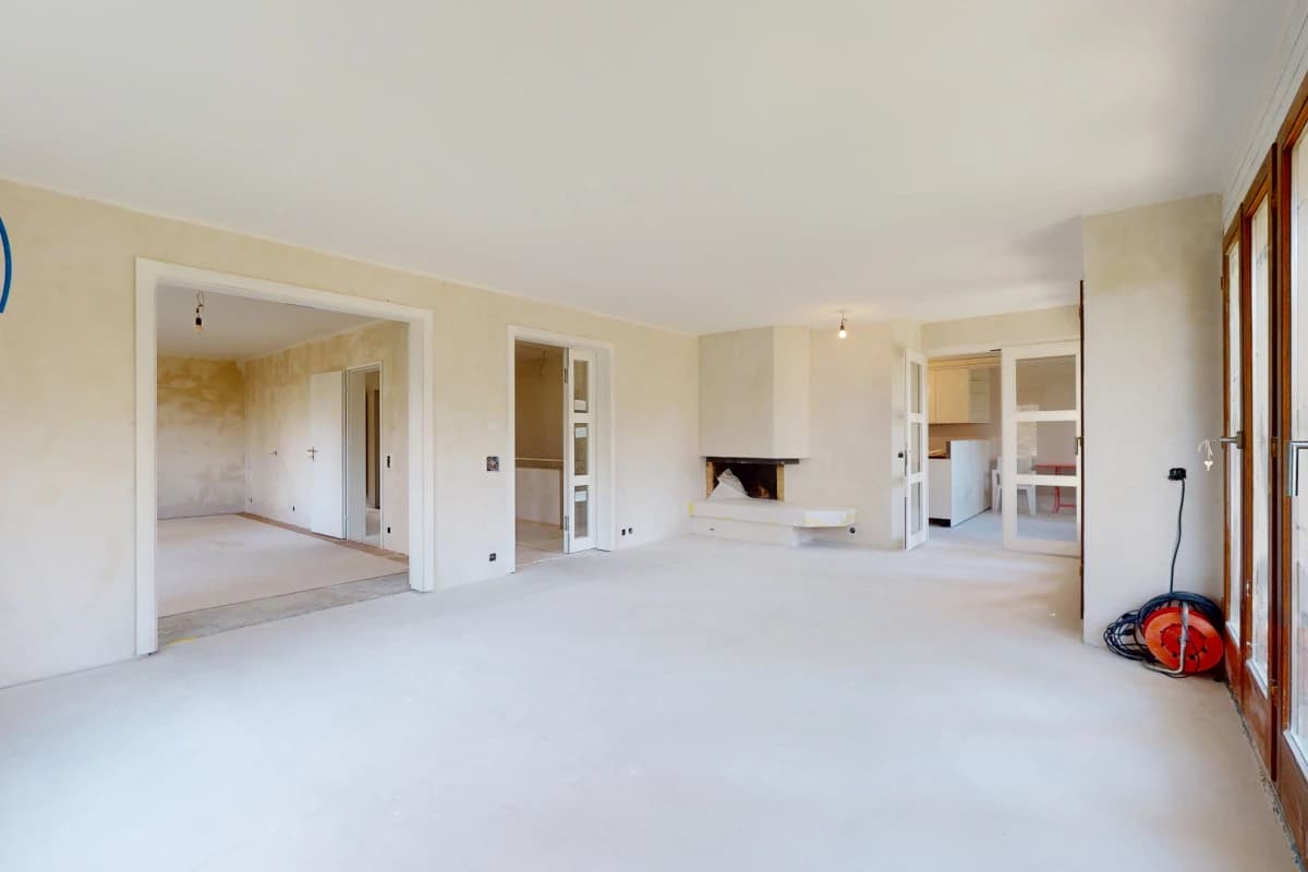 Grosszügige 6.5-Zimmer Maisonettewohnung mit grossem Garten