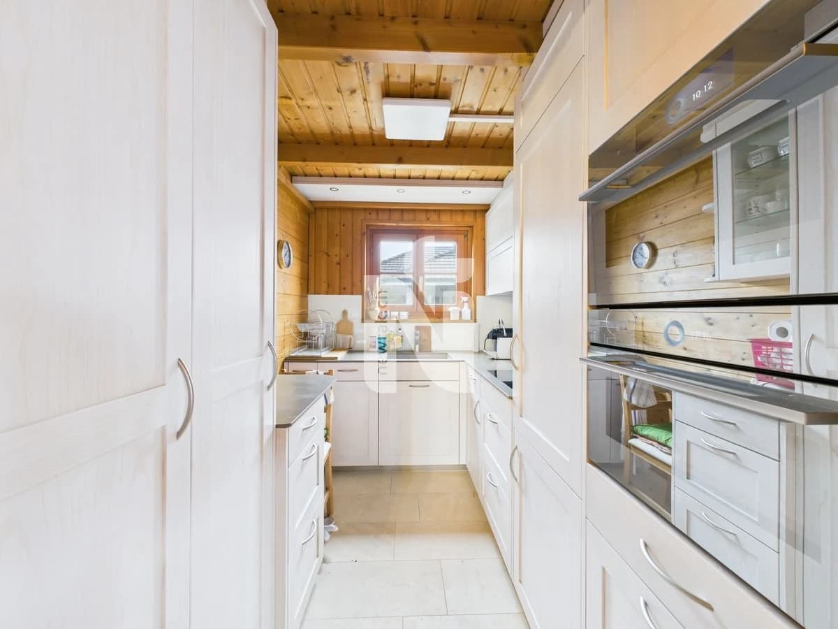 Charmantes, freistehendes Einfamilienhaus in ruhiger Lage mit idyllischem Garten