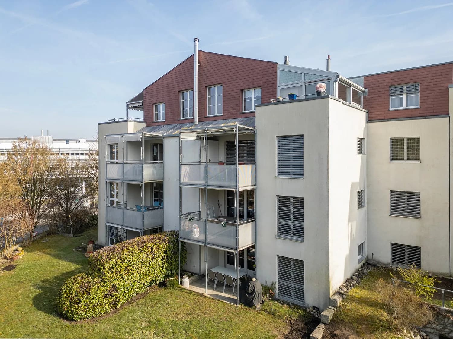 "Attraktive 4½-Zimmerwohnung mit grossem Balkon - Urtenen-Schönbühl"