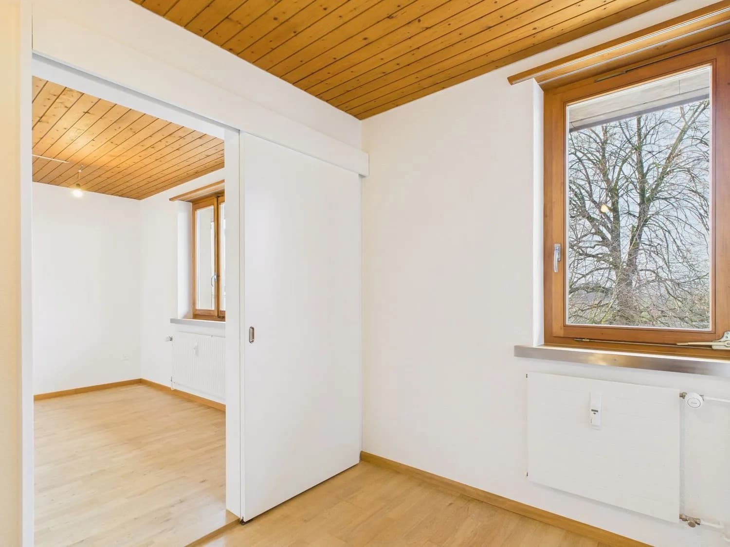 Komplett sanierte 5-Zimmer-Wohnung mit Terrasse in Wenslingen BL