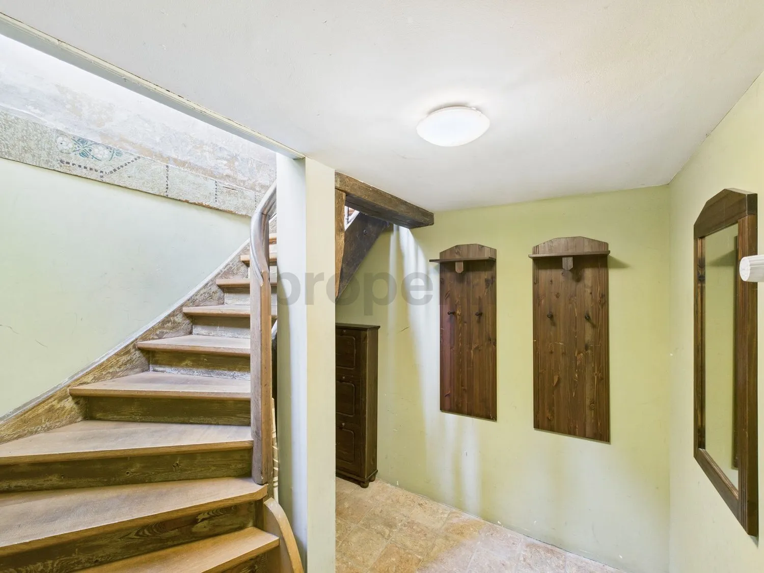 Charmante 6.5-Zimmer-Wohnung in ländlicher Umgebung