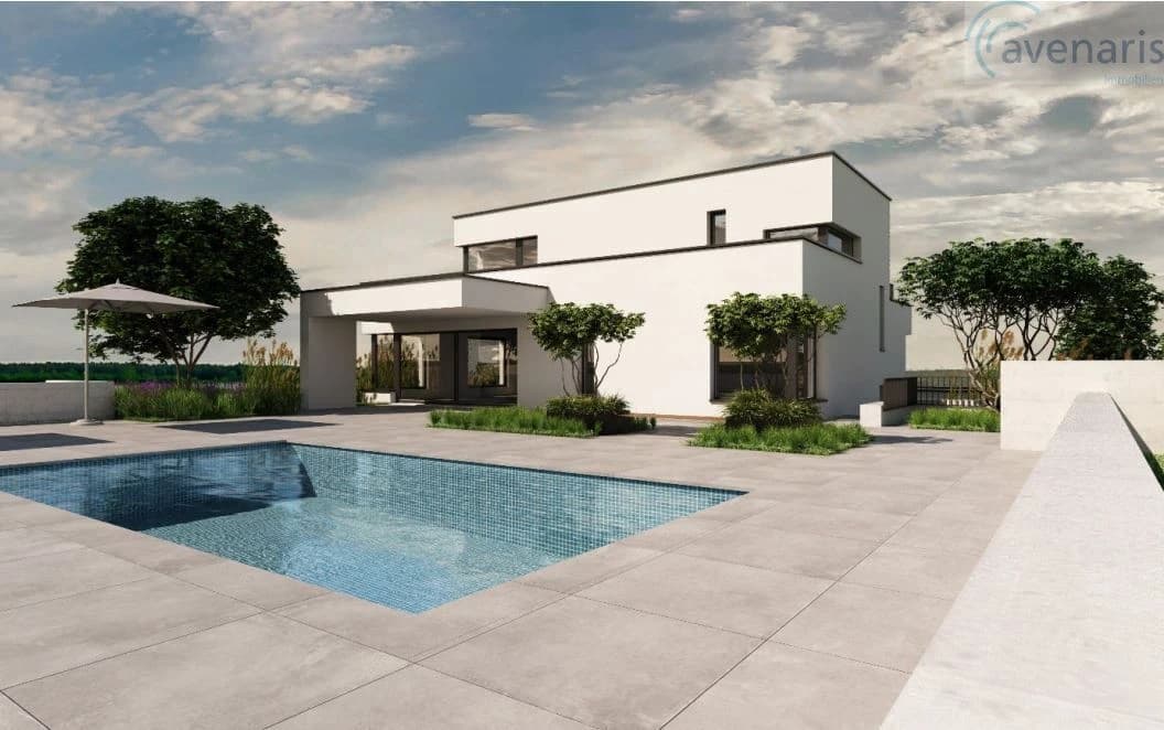 Exklusives Einfamilienhaus mit Pool - Wohnen mit Stil und Komfort