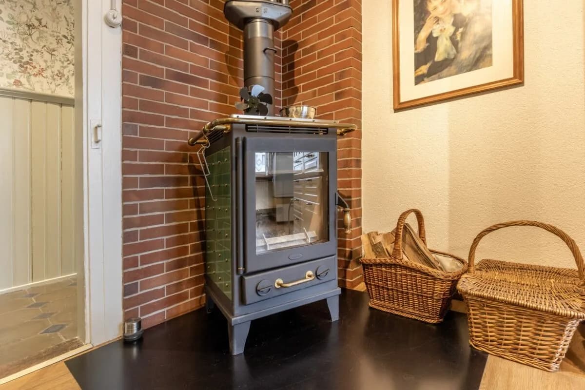 Historisches Juwel: 7-Zimmer-Einfamilienhaus mit vielseitigem Raumangebot