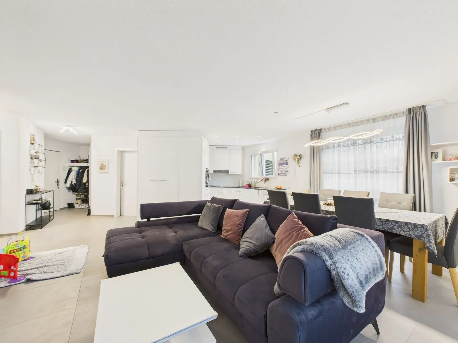 Moderne 3.5-Zimmer-Wohnung mit Balkon, Rüdtligen-Alchenflüh