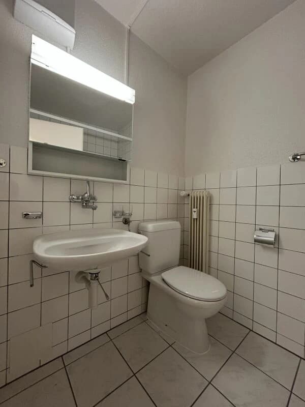 Ueken / 3.5 Zimmer Wohnung 1. OG rechts