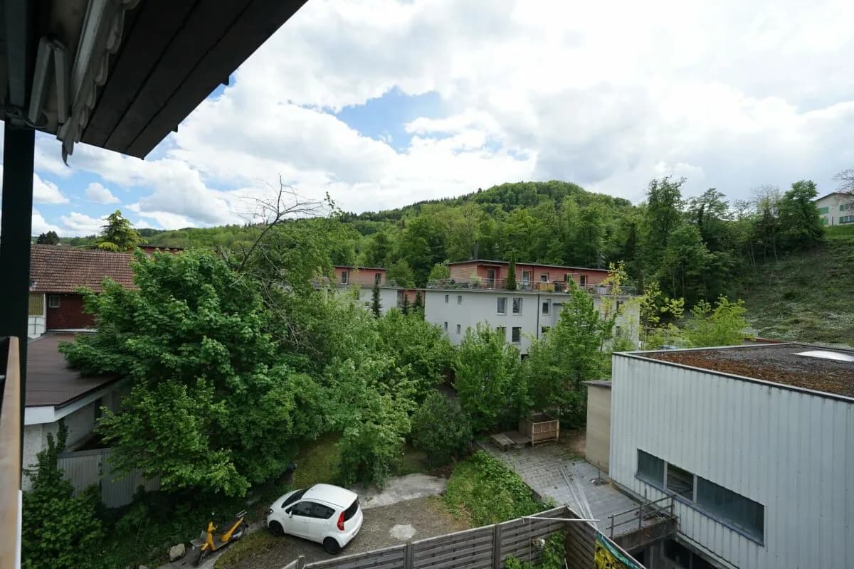 Gemütliche 3-Zimmerwohnung mit Balkon und grossem Dachboden