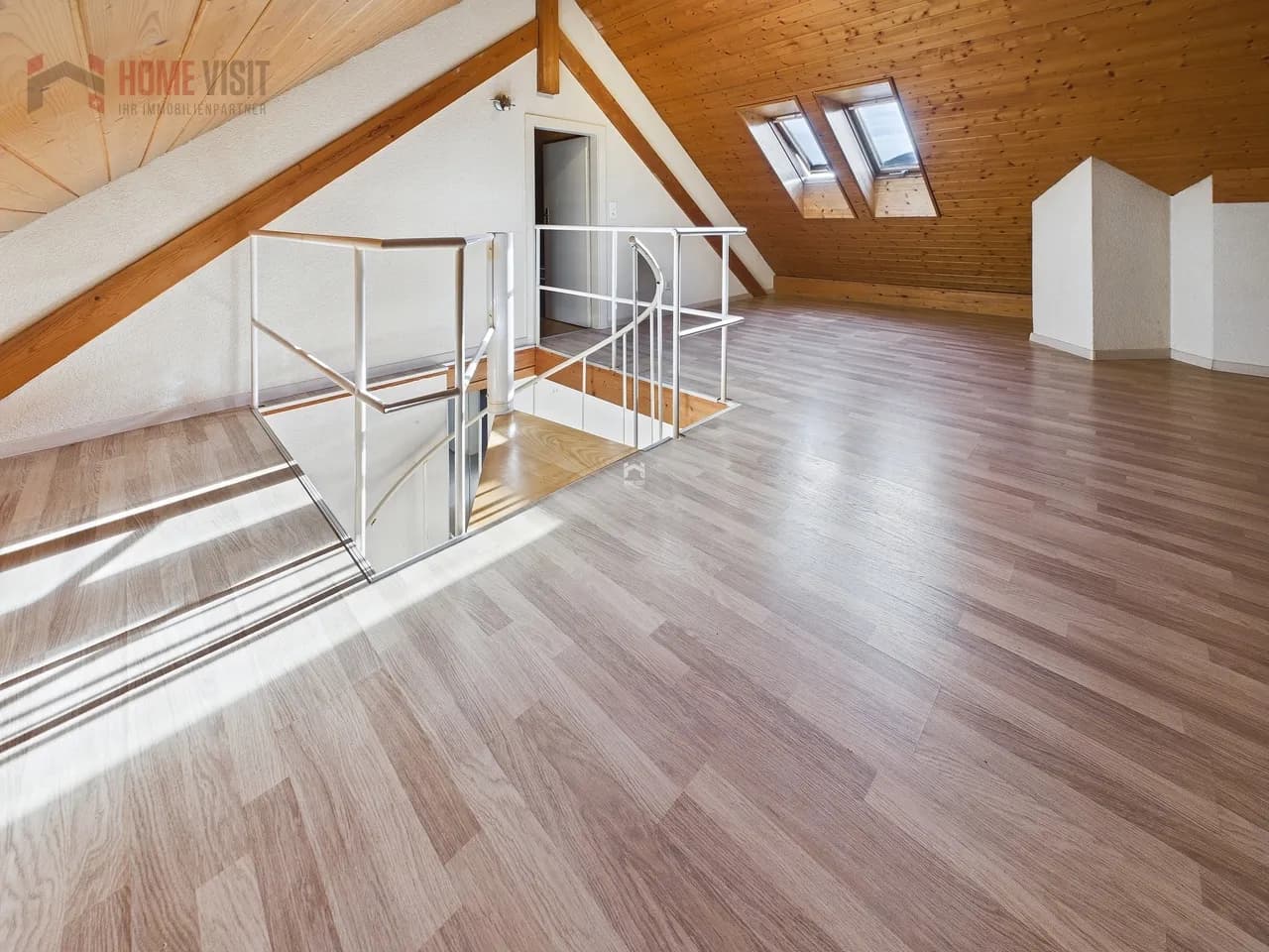 Wohnen über den Dächern - Maisonette mit Galerie & 130 m² Raumgefühl