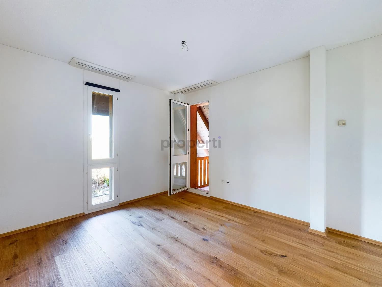 Modernes 4.5-Zimmer-Reihenhaus mit Balkon, Dürrenroth