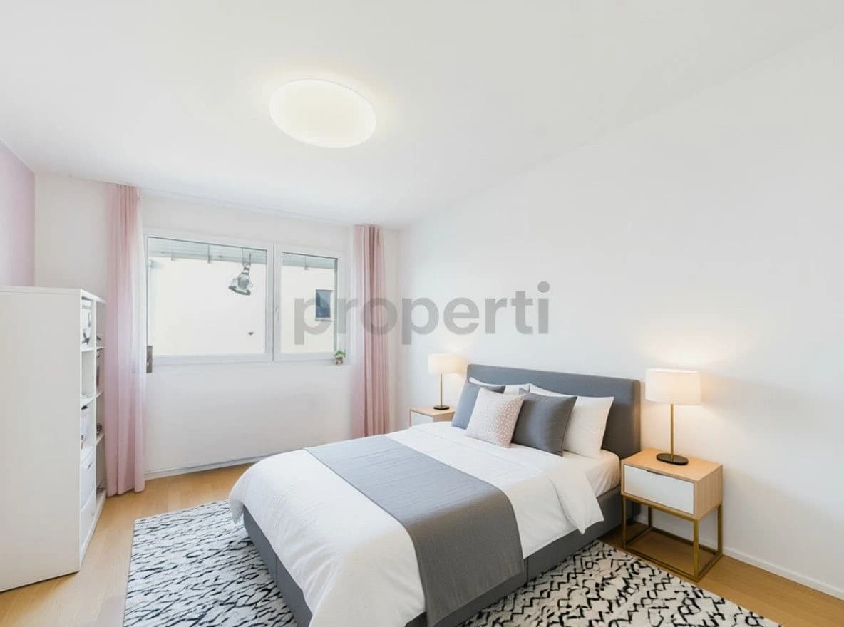 WEITBLICK MIT MODERNEM AUSBAU