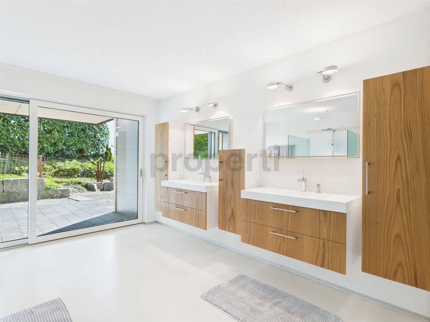 Exklusive 5.5-Zimmer Wohnung in Bellerive mit Seeblick