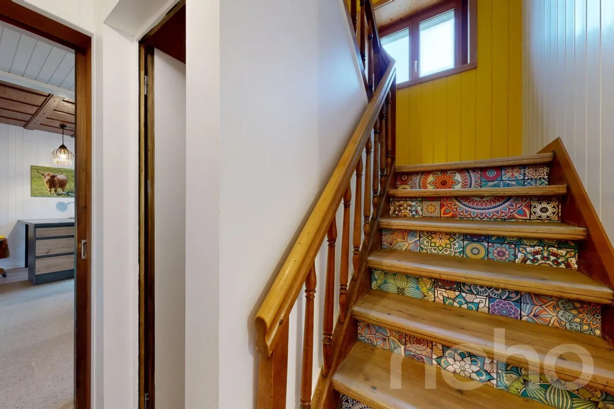 Maison familiale Atypique Rénovée avec jardin et garage indépendant