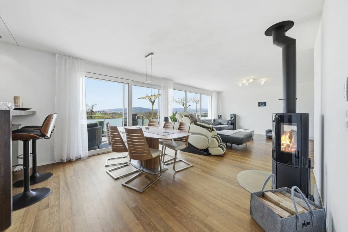 Ihr Rückzugsort mit Aussicht: Moderne Attikawohnung am Stadtrand