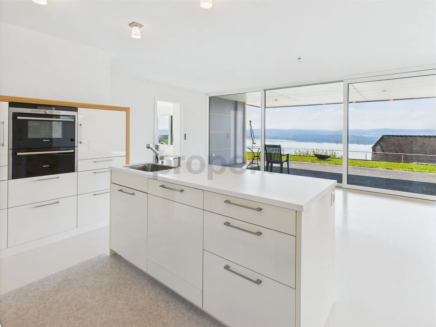 Exklusive 5.5-Zimmer Wohnung in Bellerive mit Seeblick